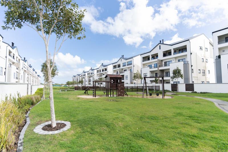 2 Bedroom Property for Sale in The Huntsman Western Cape
